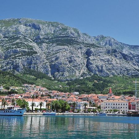 Nice Apartment In Makarska Exterior foto